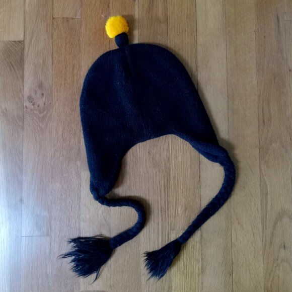 🔥Angry Birds Fleece Lined Hat with Braids and Yellow Pom - Picture 3 of 6